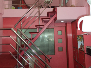 Om Multispeciality Dental Clinic