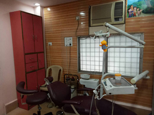 Om Multispeciality Dental Clinic